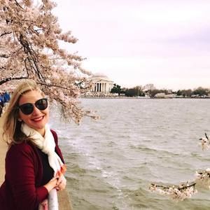 Meet your Posher, Naomi